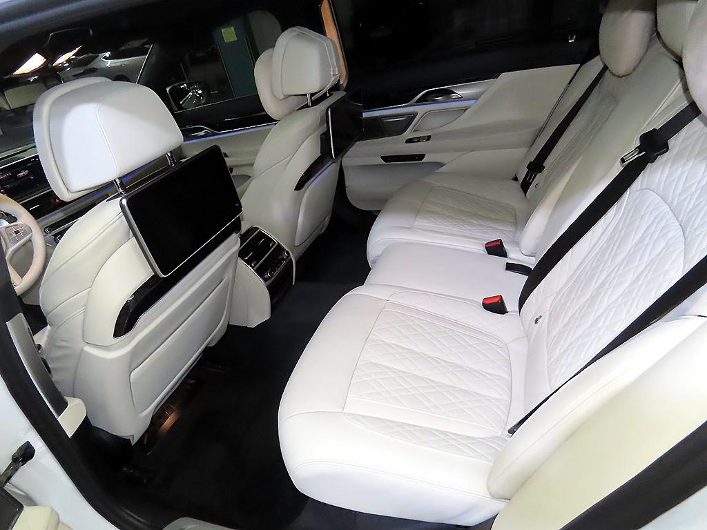 BMW 7 Series - Vista 7