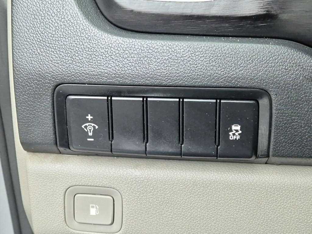 KIA Carnival 2019 Plateado - Importación desde Corea - HF Imports Iquique - Foto 17