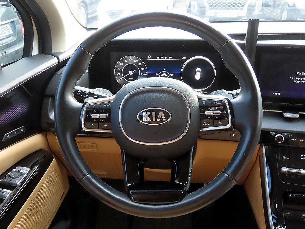 KIA Carnival - Vista 7