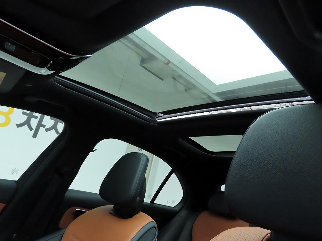 Mercedes Benz C Class 2022 - Importación desde Corea - HF Imports Iquique - Foto 16