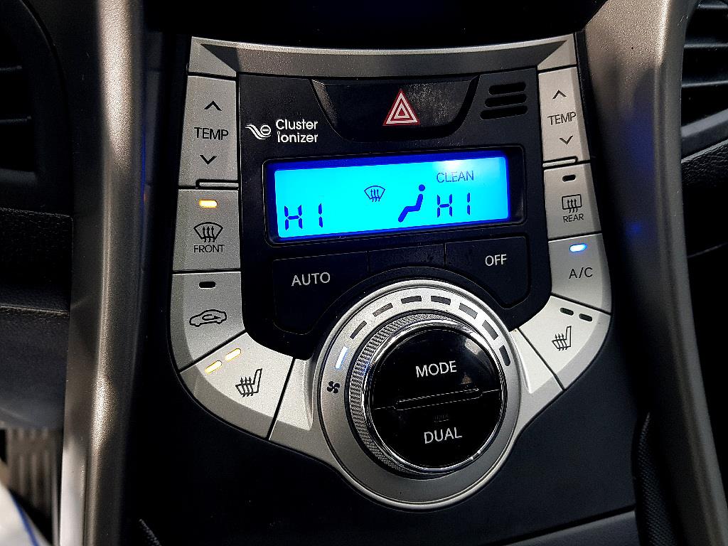 HYUNDAI Avante 2012 Blanco - Importación desde Corea - HF Imports Iquique - Foto 14