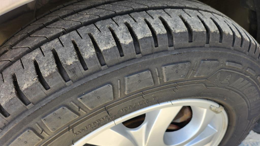 HYUNDAI Starex 2016 Plateado - Importación desde Corea - HF Imports Iquique - Foto 14