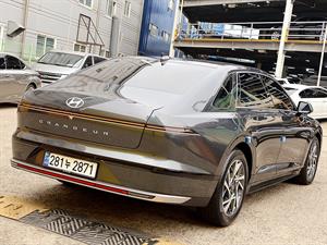 HYUNDAI Grandeur - Vista 8