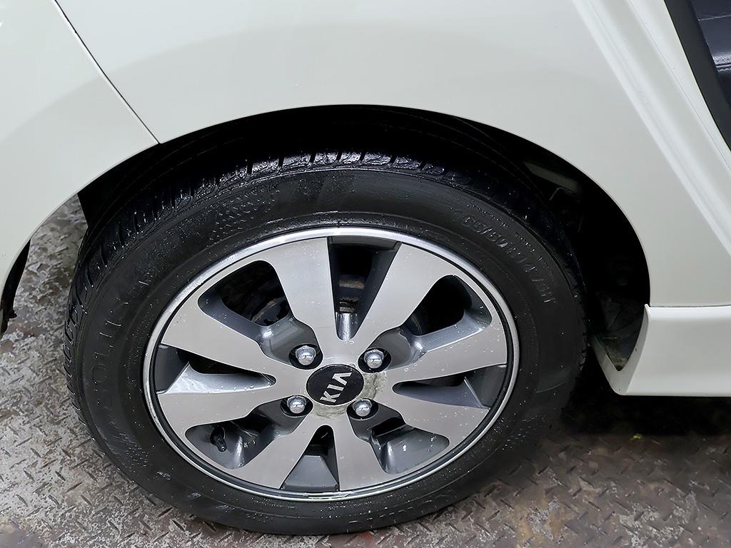 KIA Morning 2013 Blanco - Importación desde Corea - HF Imports Iquique - Foto 8