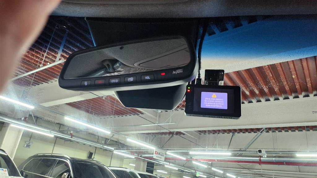 HYUNDAI Santa Fe - Vista 10