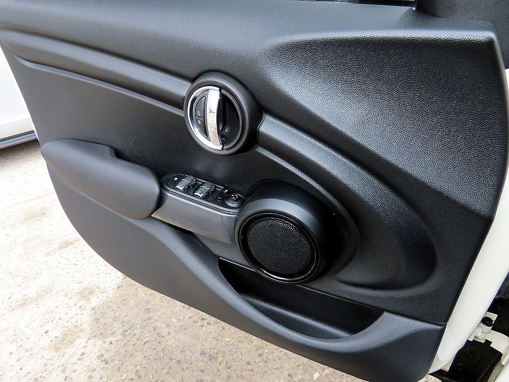 Mini Cooper - Vista 11