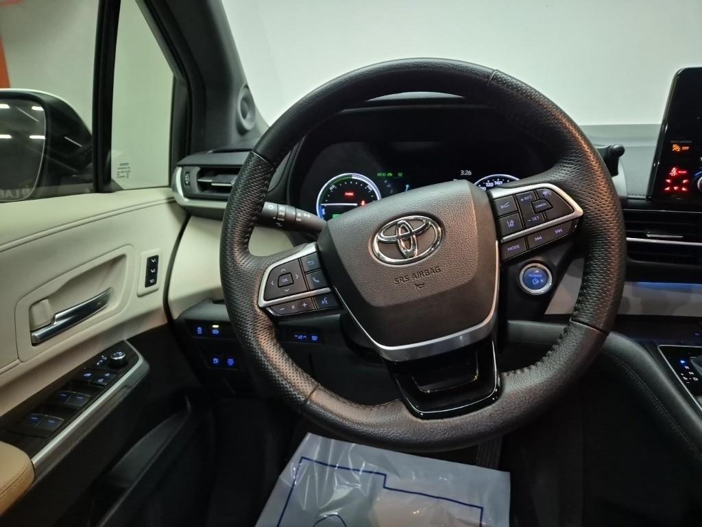 Toyota Siena - Vista 7
