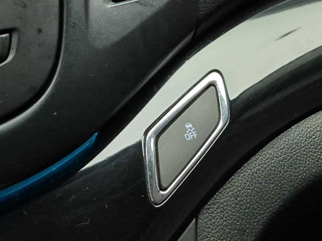 Chevrolet Orlando 2016 Plateado - Importación desde Corea - HF Imports Iquique - Foto 17