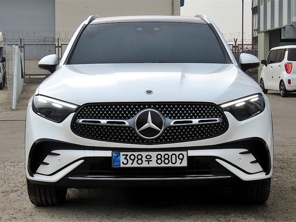 Mercedes Benz GLC Class 2025 Blanco - Importación desde Corea - HF Imports Iquique - Foto 1