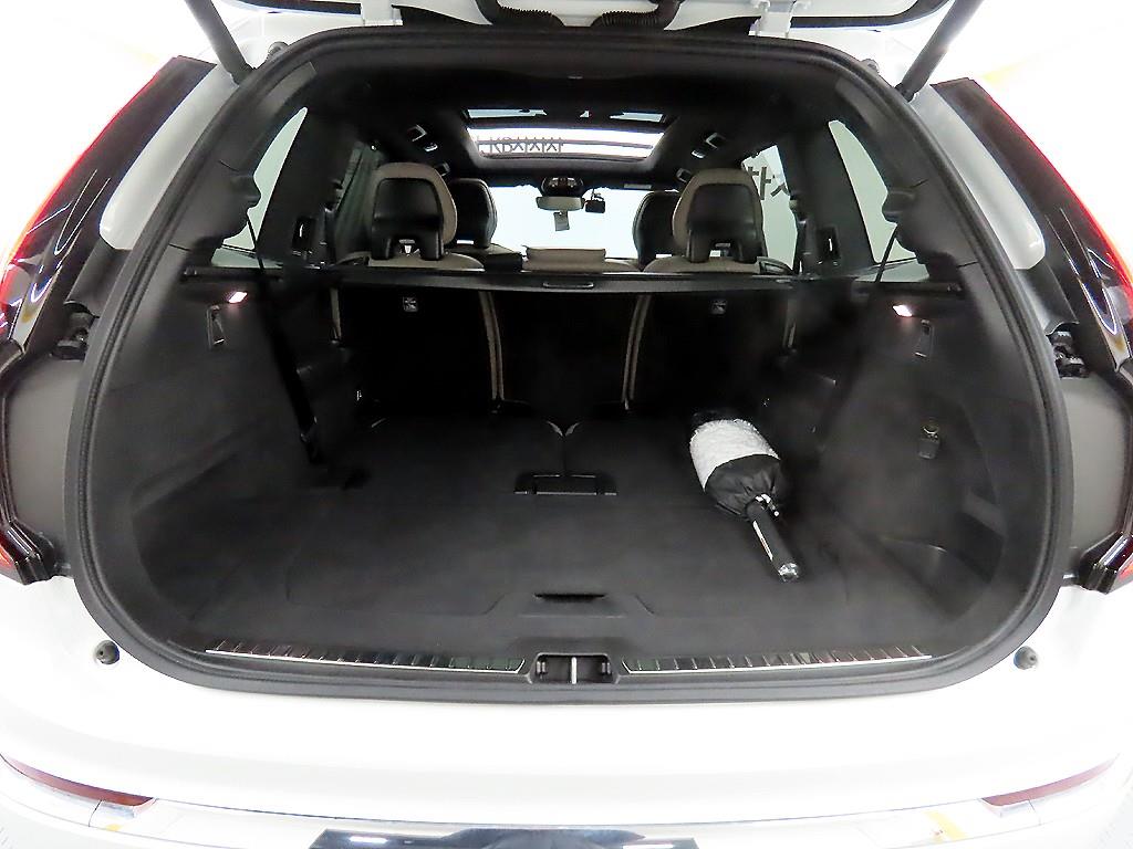 Volvo XC90 2025 Blanco - Importación desde Corea - HF Imports Iquique - Foto 17