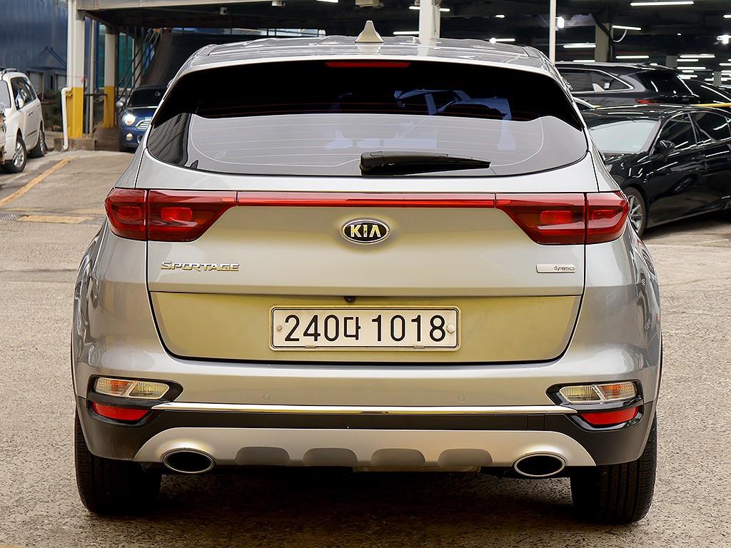 KIA Sportage - Vista 5