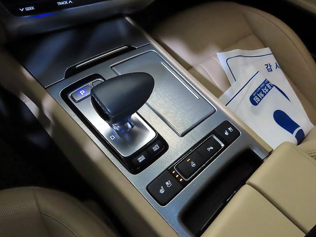 Genesis G80 - Vista 12