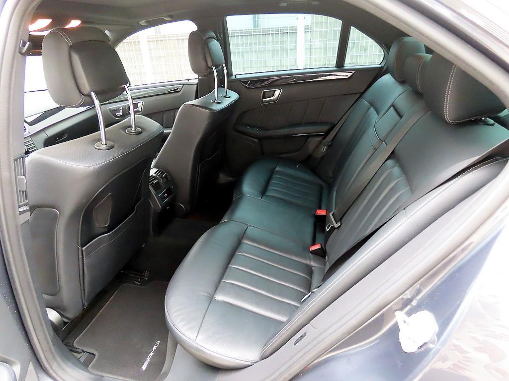 Mercedes Benz E class - Vista 6