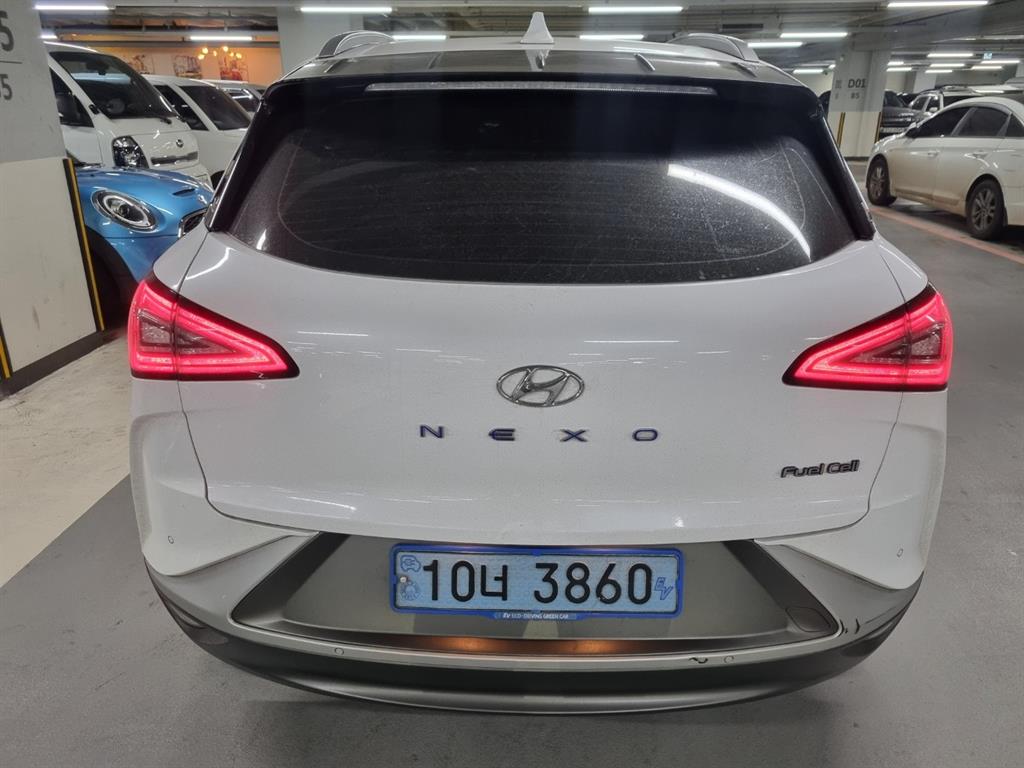 HYUNDAI Nexo - Vista 3