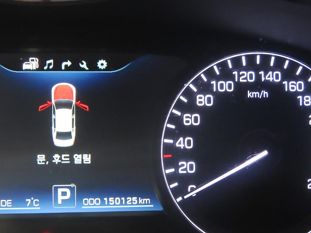 HYUNDAI Equus - Vista 11