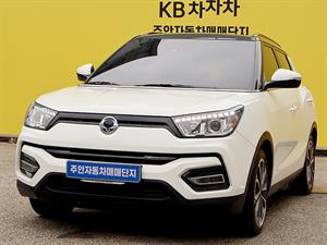 Ssangyong Tivoli - Vista 4