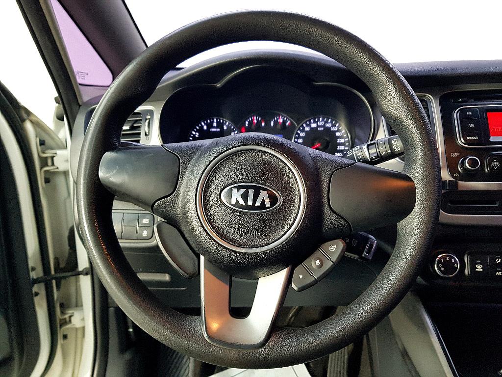 KIA Carens 2015 Blanco - Importación desde Corea - HF Imports Iquique - Foto 13