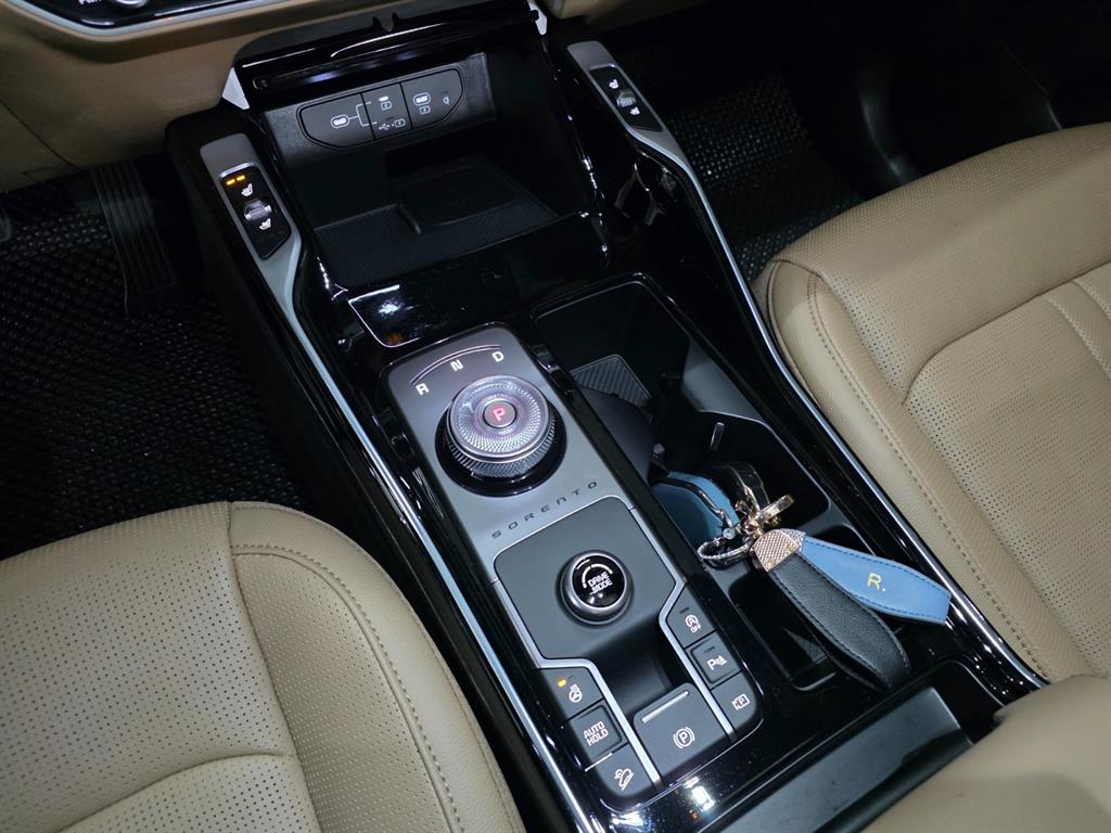 KIA Sorento - Vista 12