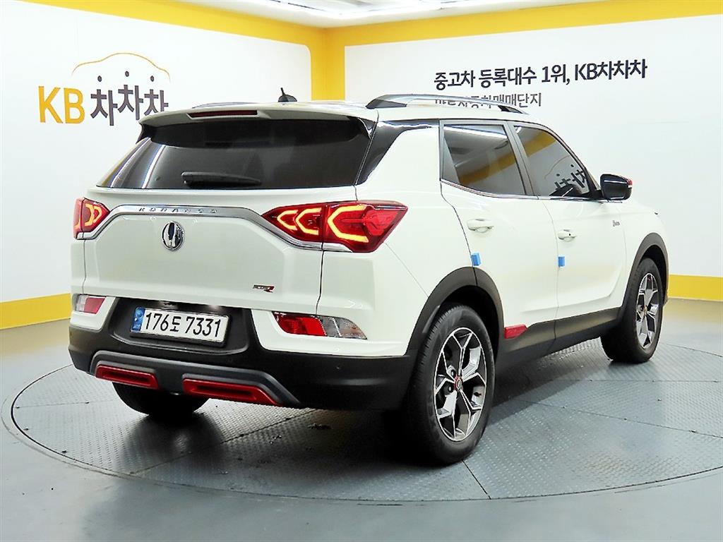 Ssangyong Korando - Vista 4