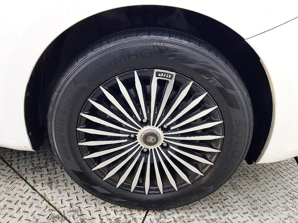 KIA Carens 2015 Blanco - Importación desde Corea - HF Imports Iquique - Foto 20