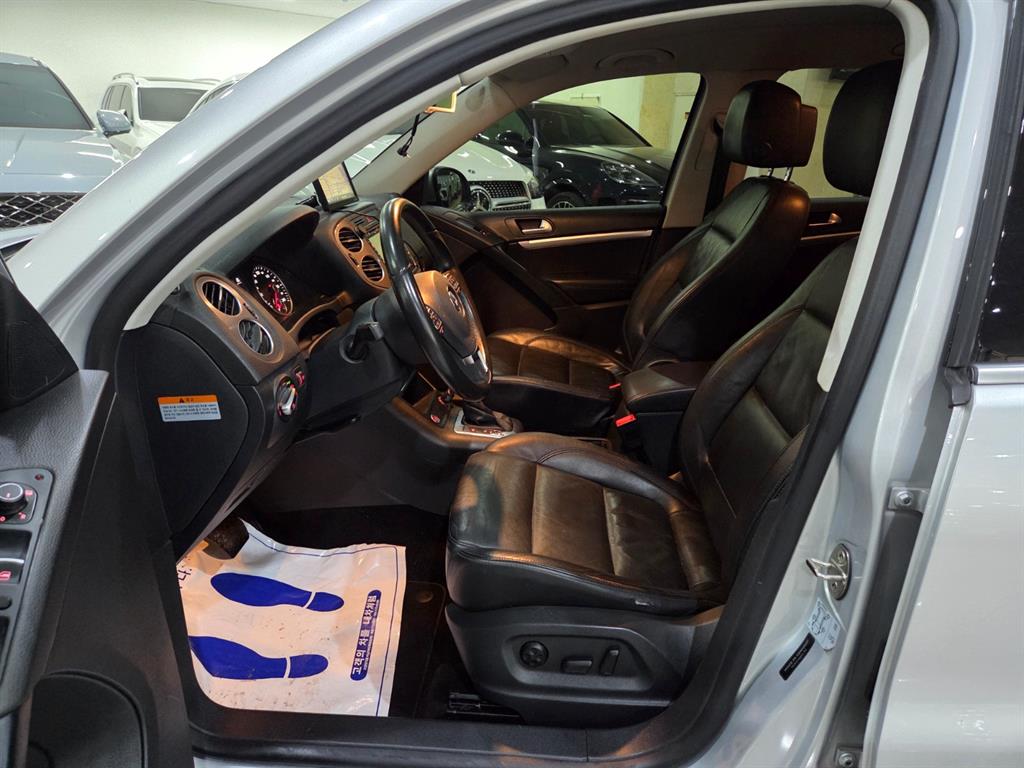 Volkswagen Tiguan - Vista 6