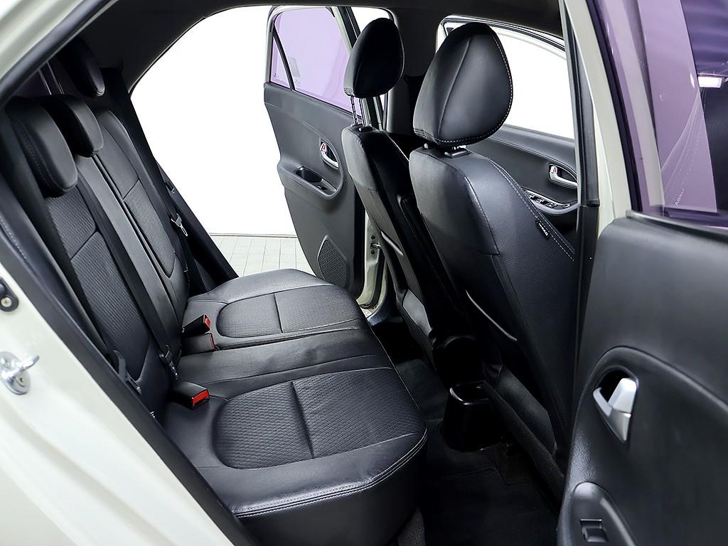 KIA Morning 2013 Blanco - Importación desde Corea - HF Imports Iquique - Foto 12