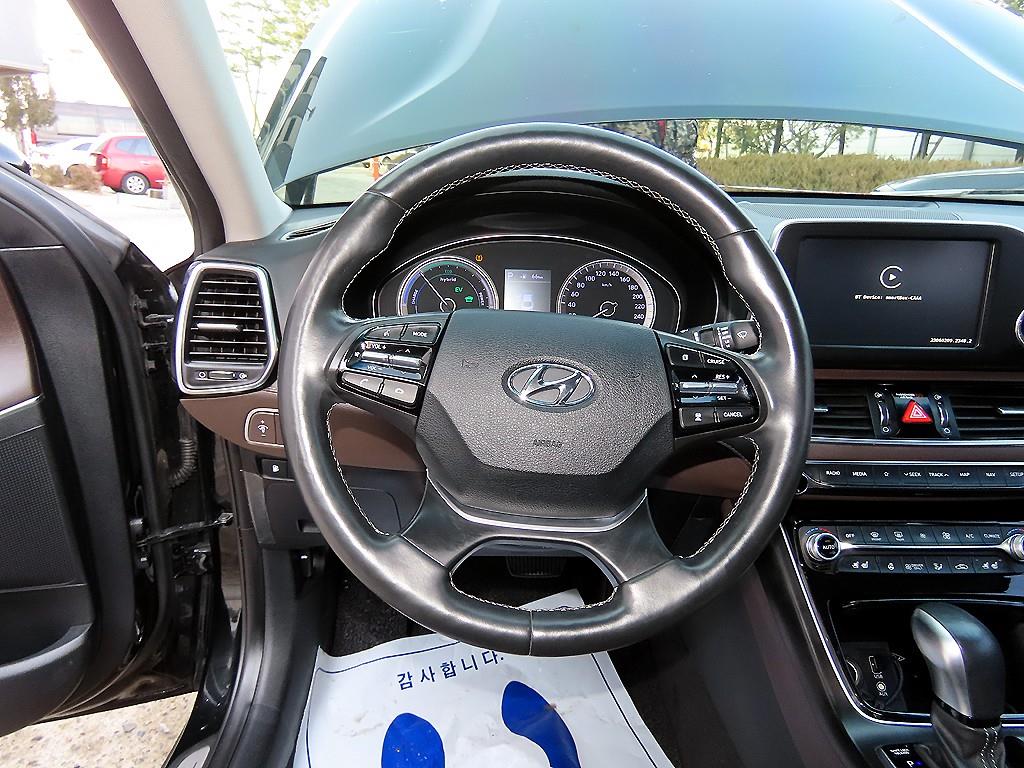 HYUNDAI Grandeur - Vista 8