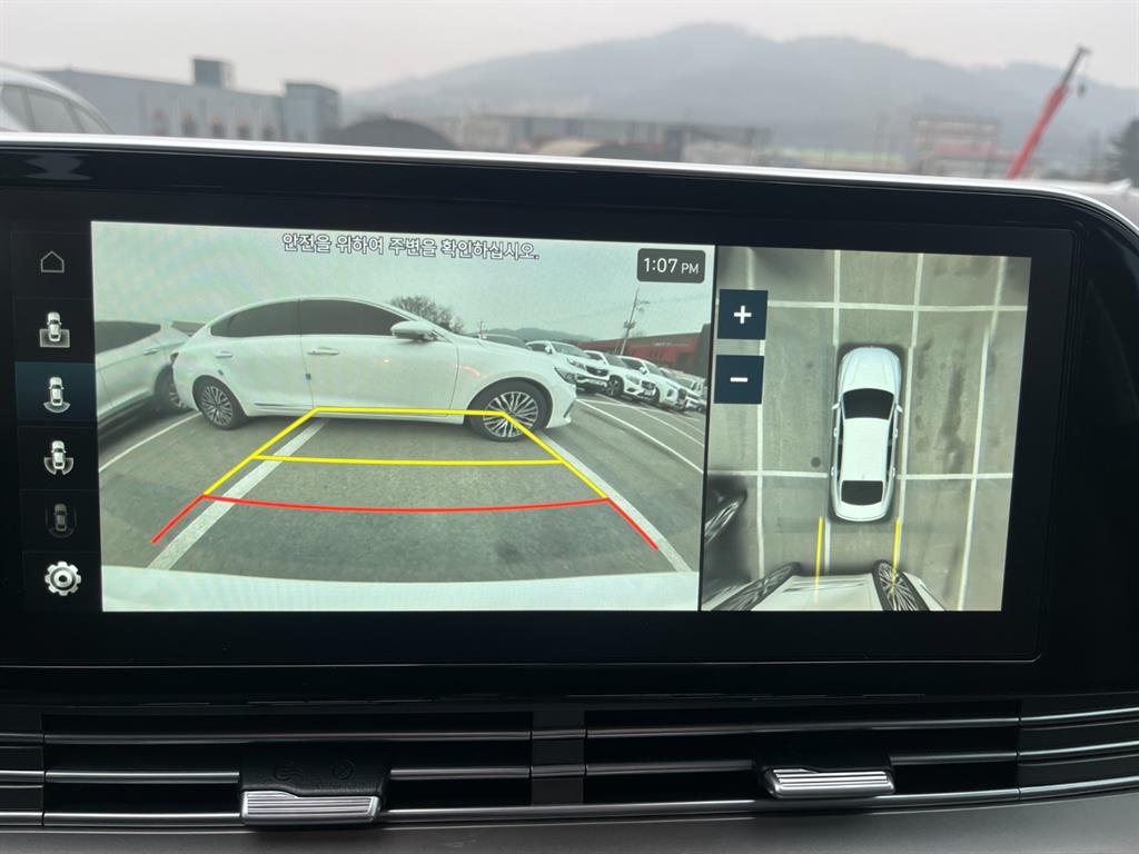 HYUNDAI Grandeur - Vista 10