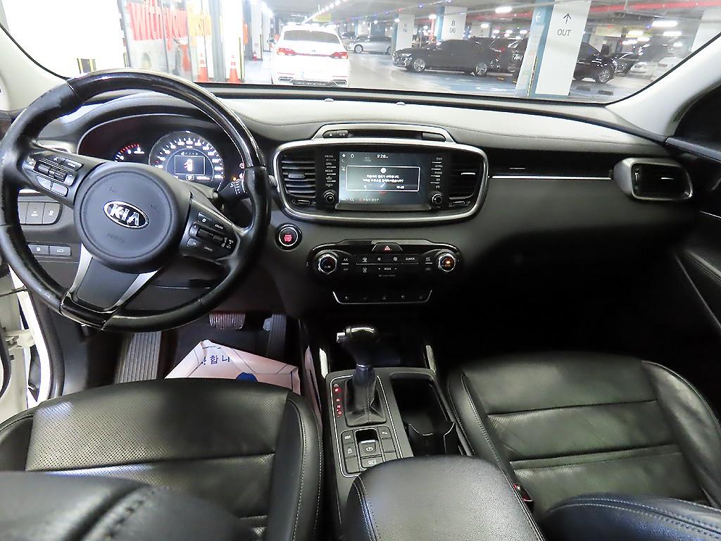 KIA Sorento - Vista 10