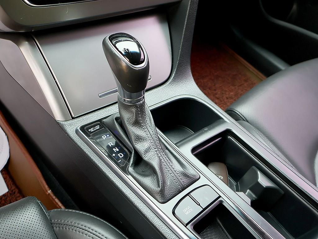 HYUNDAI Sonata 2017 Negro - Importación desde Corea - HF Imports Iquique - Foto 7