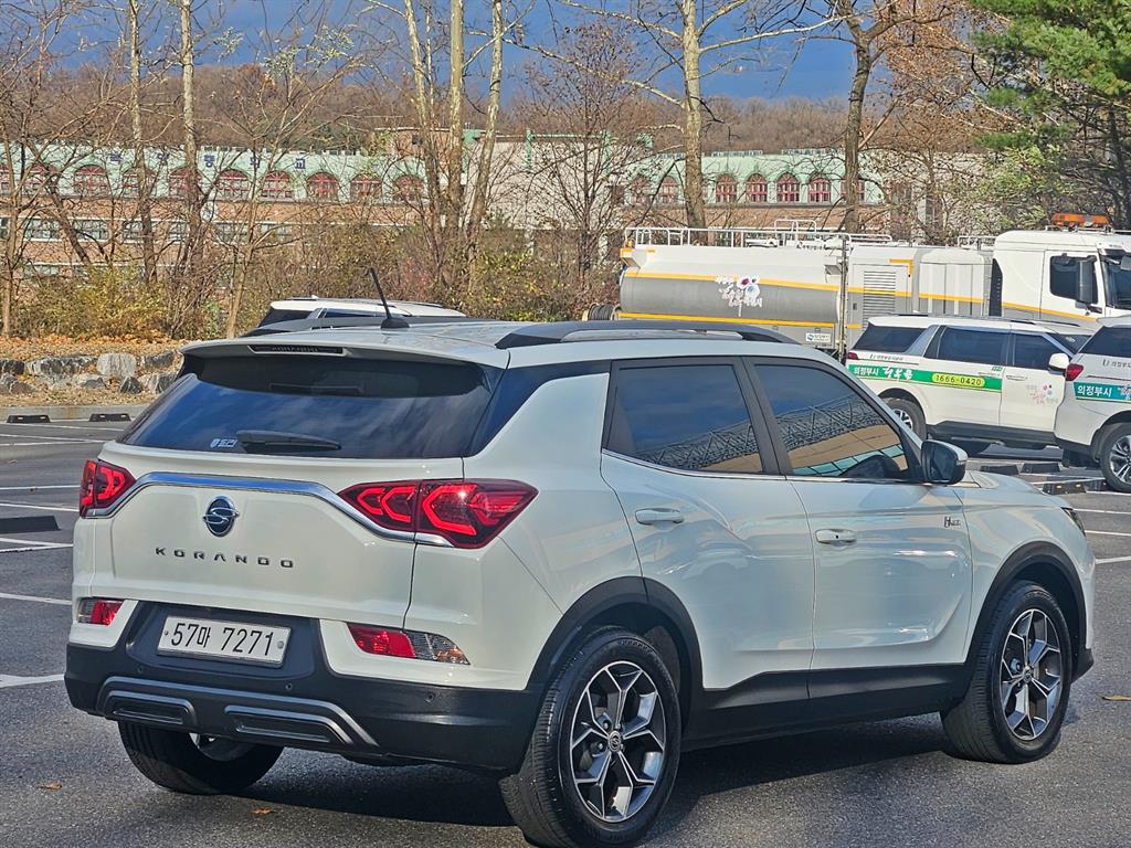 Ssangyong Korando - Vista 6