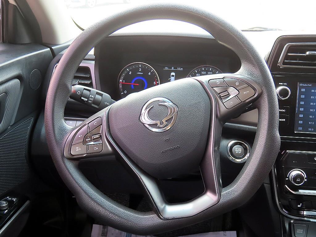 Ssangyong Tivoli - Vista 7