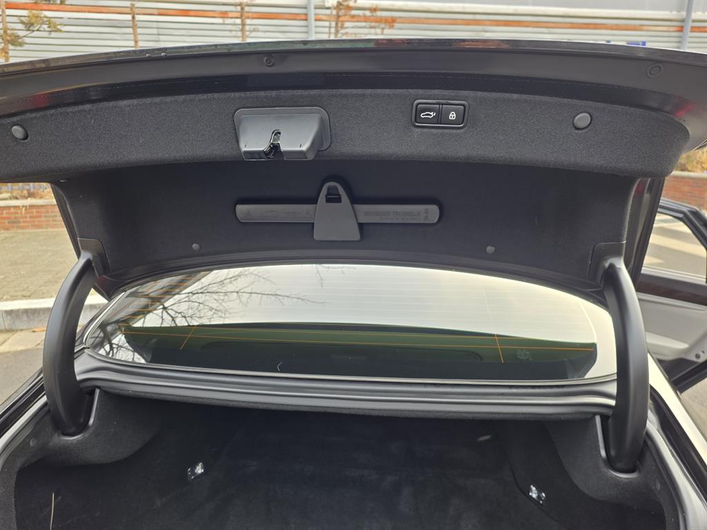 Genesis G80 2018 Negro - Importación desde Corea - HF Imports Iquique - Foto 19