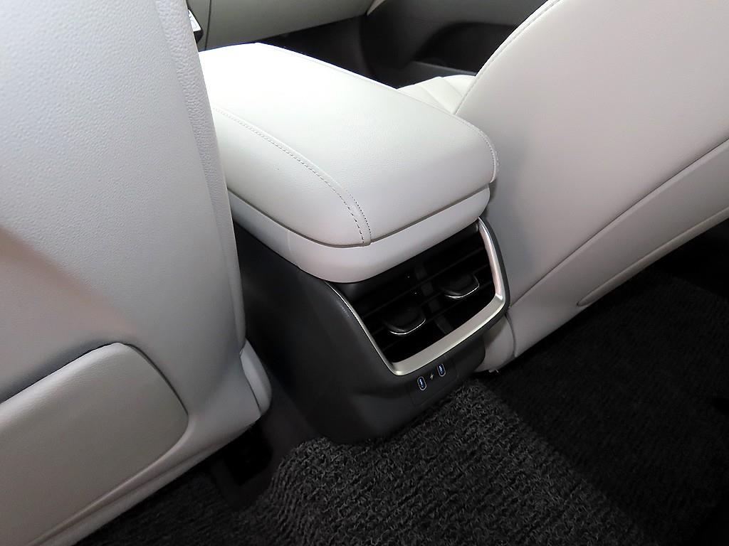 HYUNDAI Grandeur 2024 Blanco - Importación desde Corea - HF Imports Iquique - Foto 17