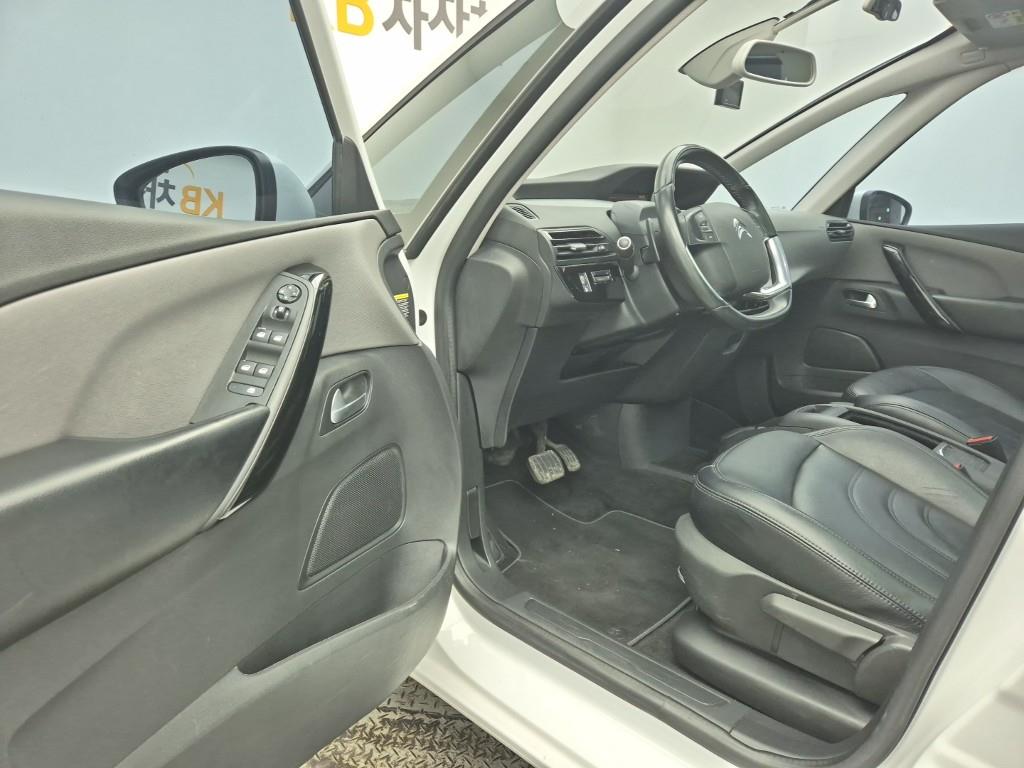 Citroen C4 2018 Blanco - Importación desde Corea - HF Imports Iquique - Foto 18