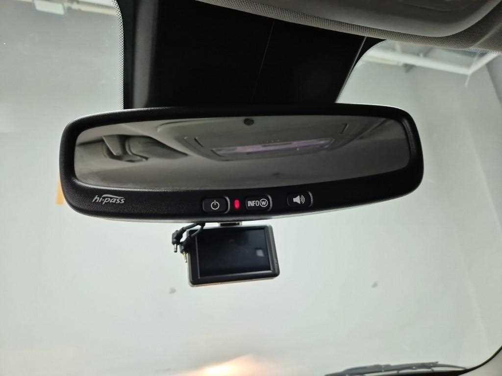 Chevrolet Orlando 2016 Plateado - Importación desde Corea - HF Imports Iquique - Foto 16