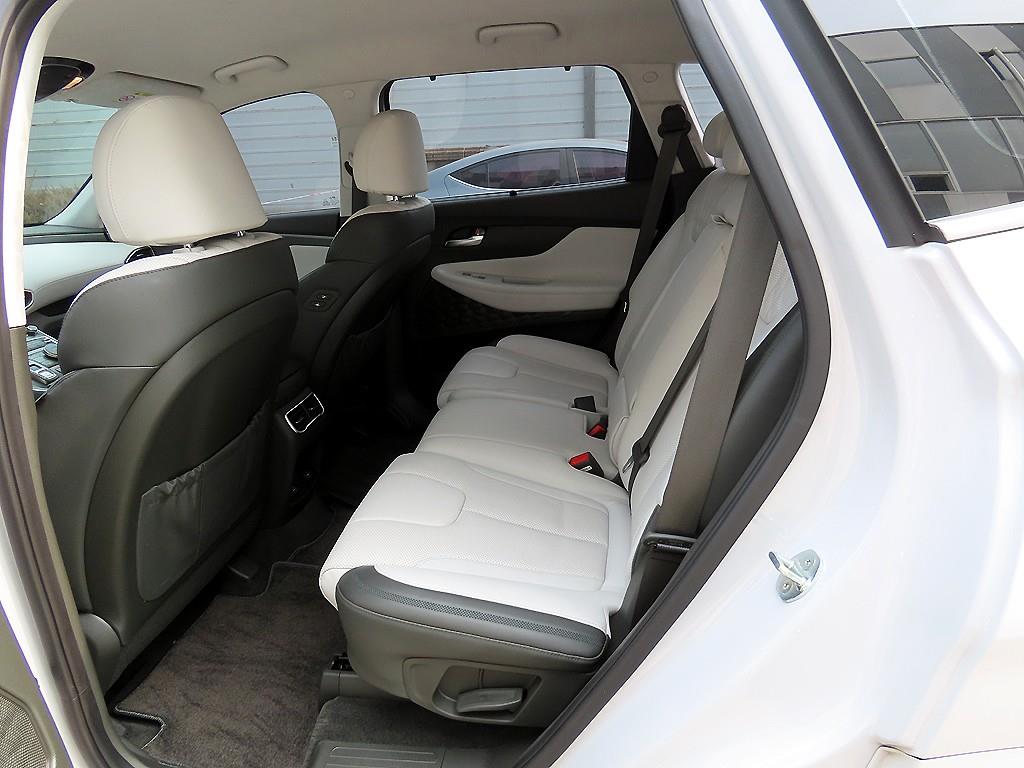 HYUNDAI Santa Fe - Vista 6