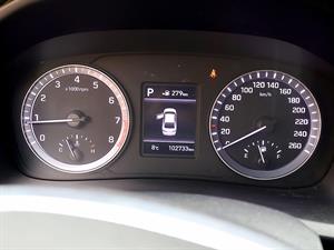 HYUNDAI Sonata - Vista 12