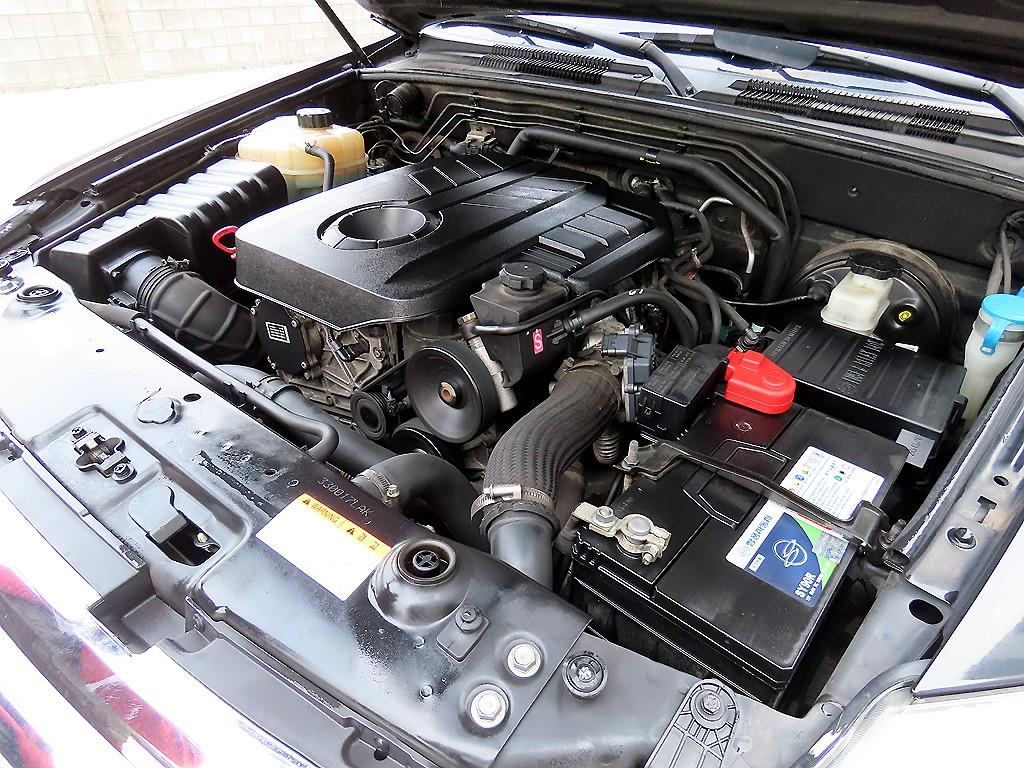 Ssangyong Rexton 2014 Negro - Importación desde Corea - HF Imports Iquique - Foto 19