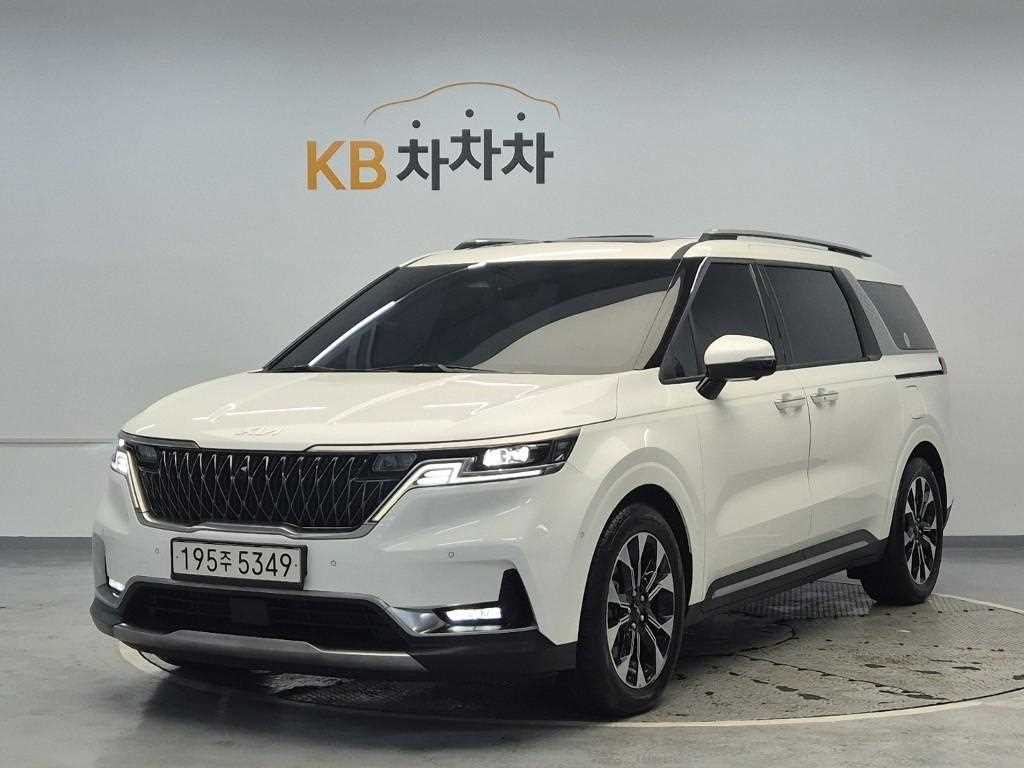 KIA Carnival 2023 Blanco - Importación desde Corea - HF Imports Iquique - Foto 1