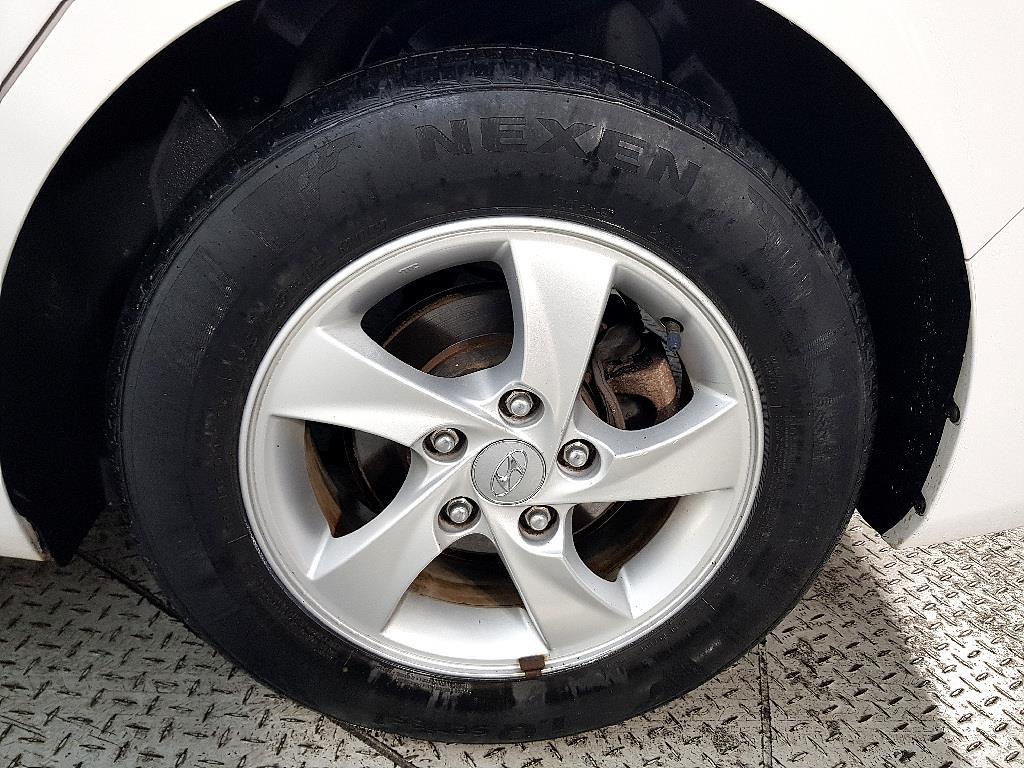 HYUNDAI Avante 2012 Blanco - Importación desde Corea - HF Imports Iquique - Foto 20