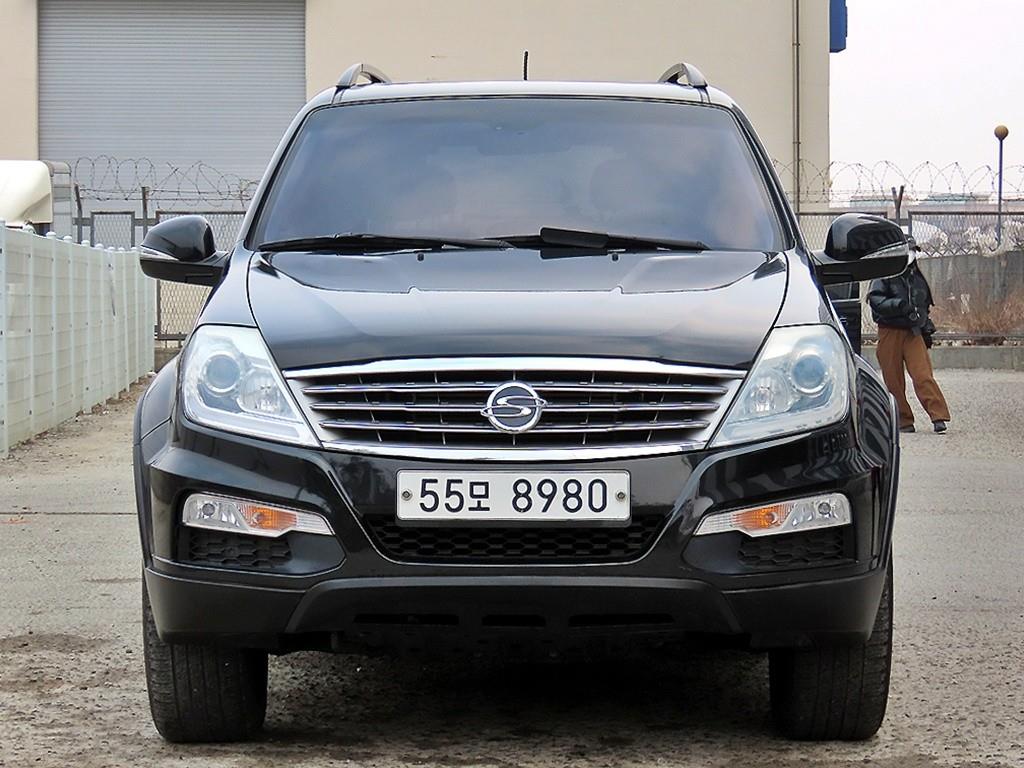 Ssangyong Rexton 2014 Negro - Importación desde Corea - HF Imports Iquique - Foto 1