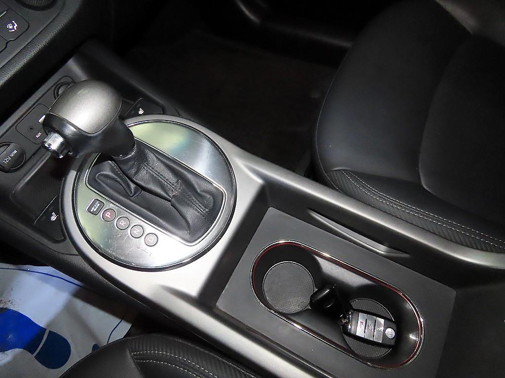 KIA Sportage - Vista 12