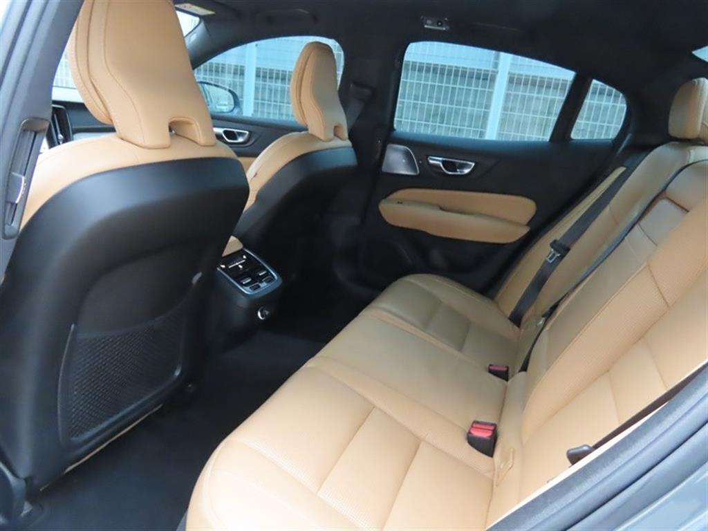 Volvo S60 2020 Gris - Importación desde Corea - HF Imports Iquique - Foto 7