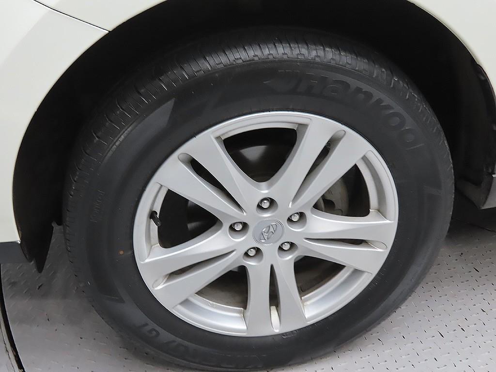 HYUNDAI Santa Fe - Vista 9