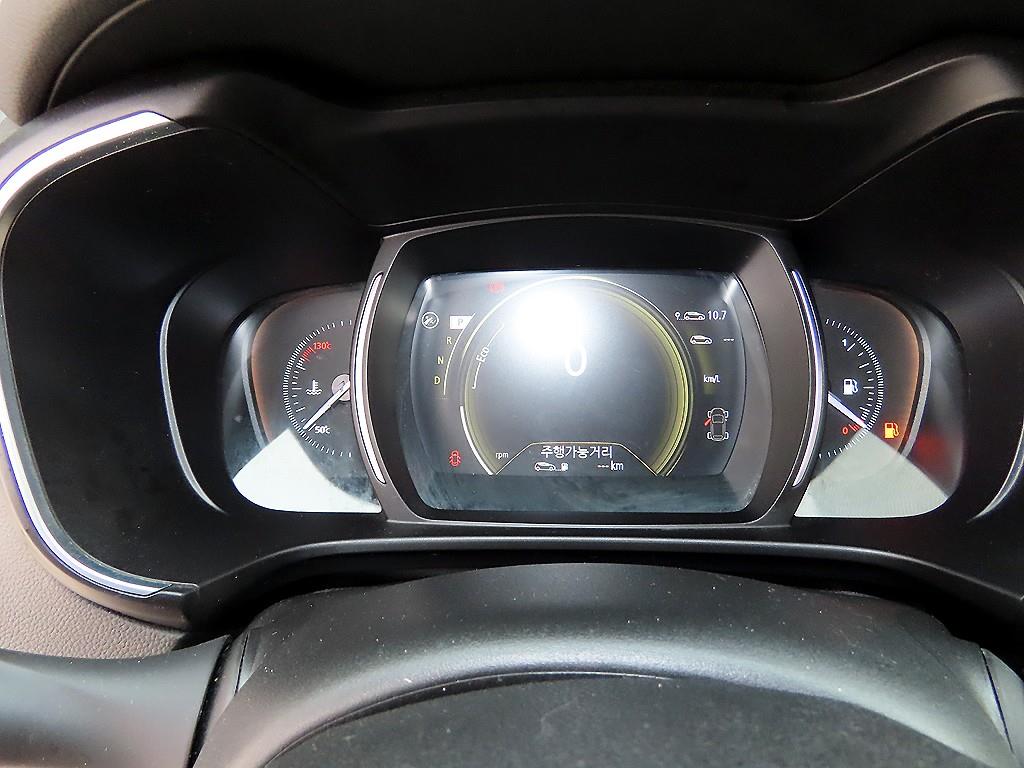 SAMSUNG QM6 - Vista 9