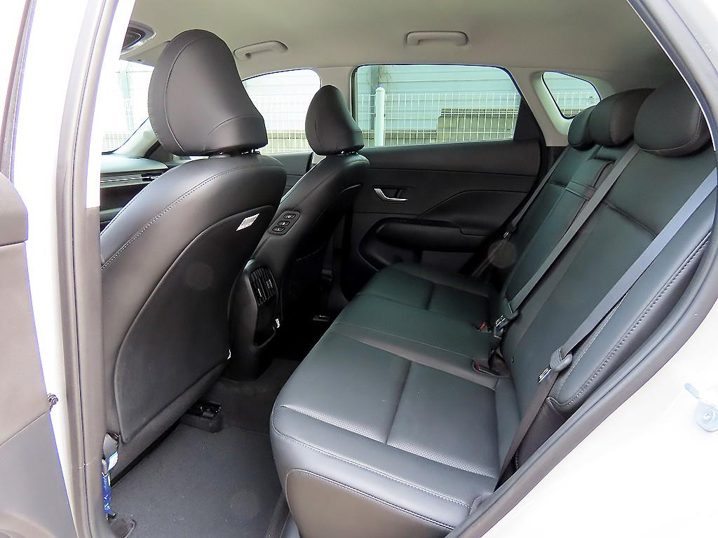 HYUNDAI Kona - Vista 6