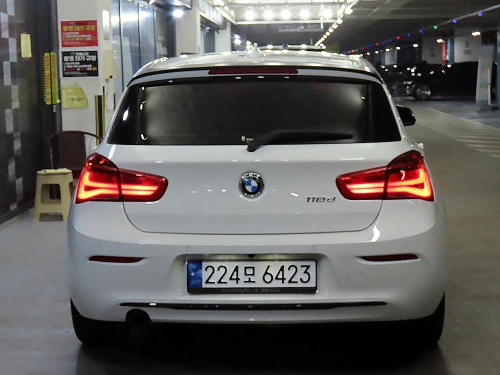 BMW 1 series - Vista 5