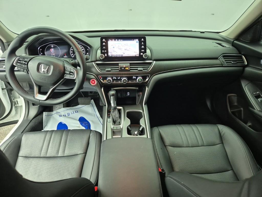 Honda Accord - Vista 5