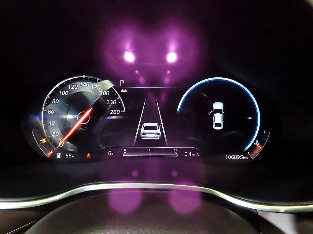 Genesis G80 - Vista 9